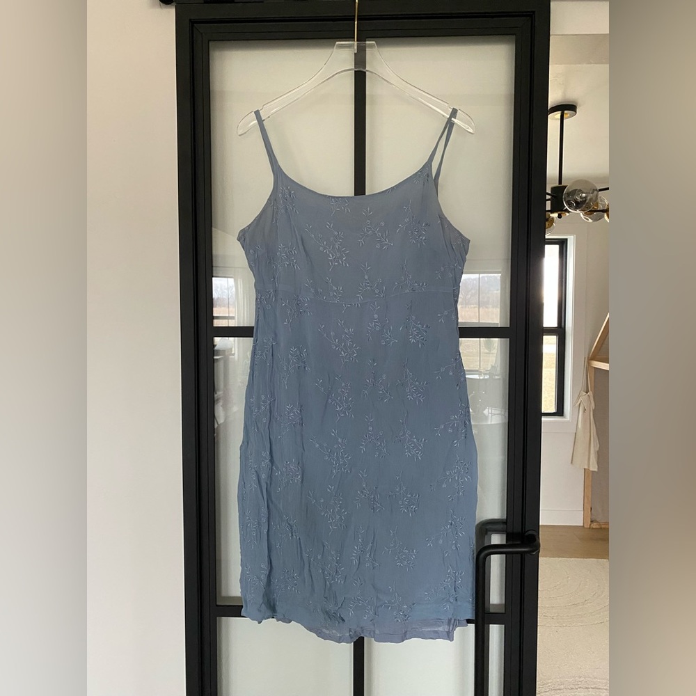 GAP Light Blue Linen-Feel Button-Up Top